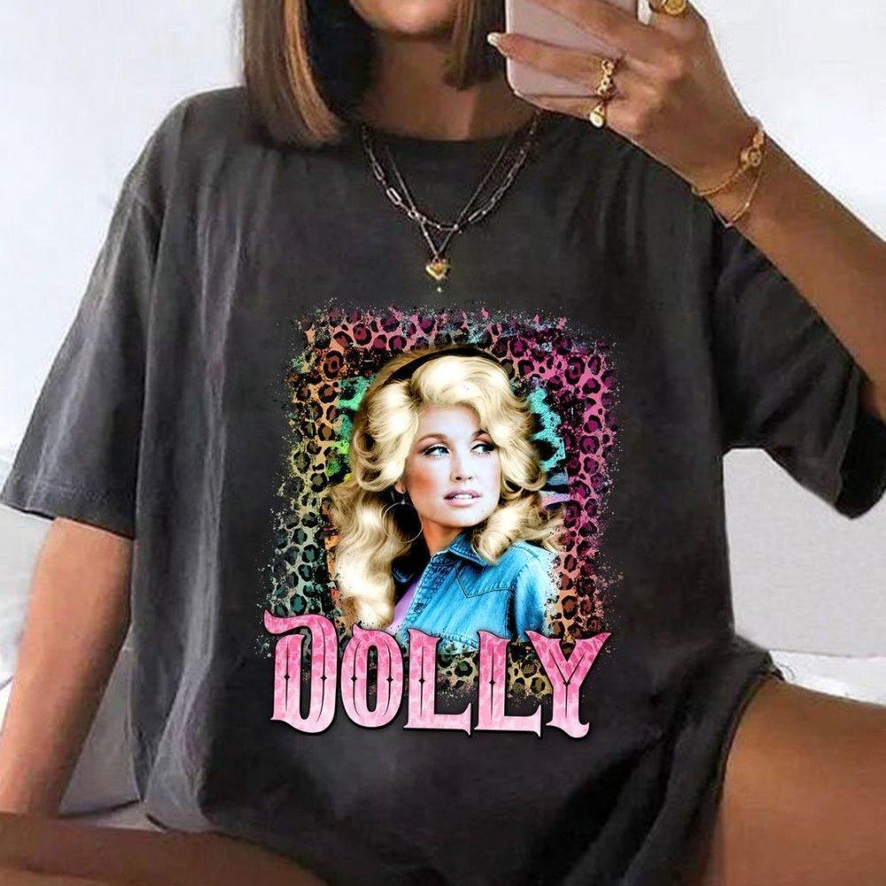 In Dolly We Trust Tshirt Dolly Parton Country Music Unisex Tee Shirt